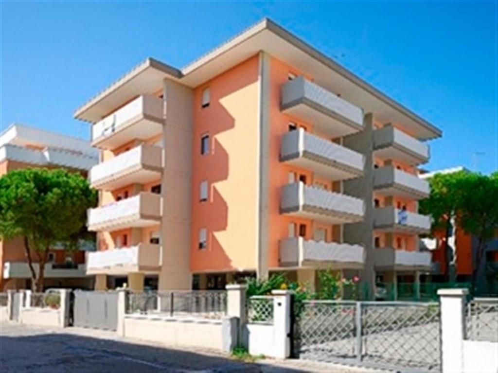 Tiepolo Apartment Bibione Bagian luar foto